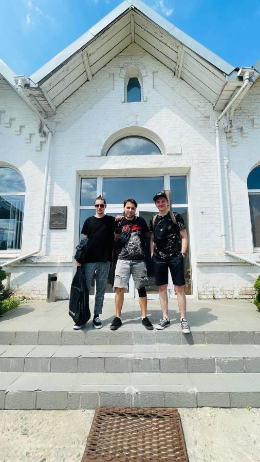 Hotel Арт-Вокзал Krivói Rog Exterior foto